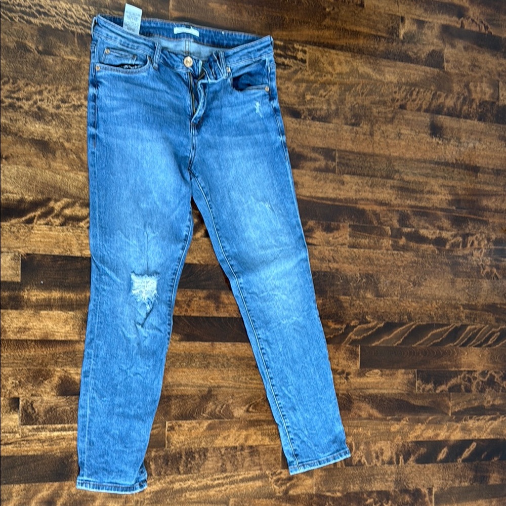 STS Blue Ankle Cropped Jeans in Classic Blue